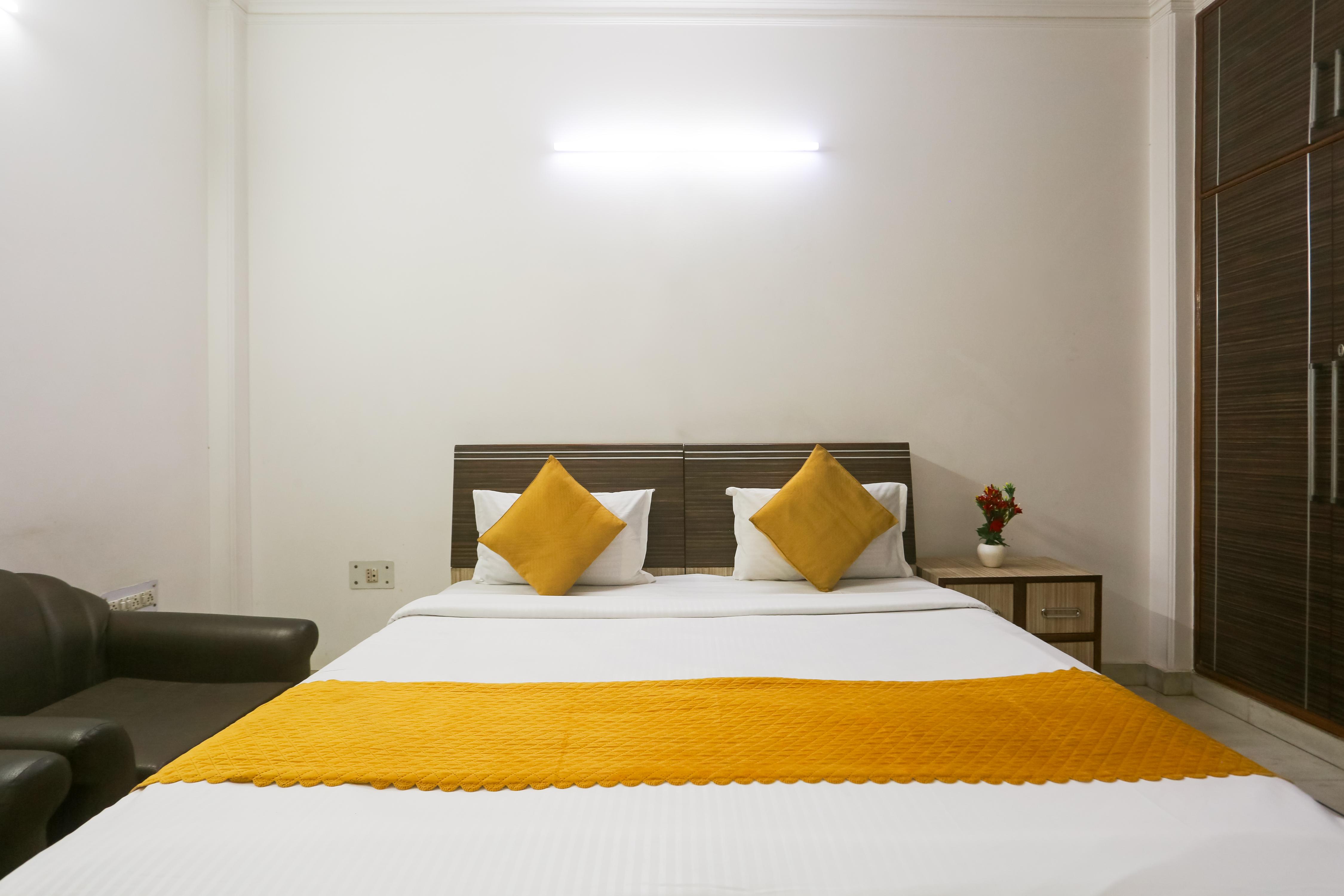 SWASTIK RESIDENCY Paschim Vihar BY TWAMEV - Tap to explore photos