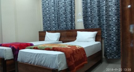 HOTEL CLOUD 9 Room Type - DELUXE