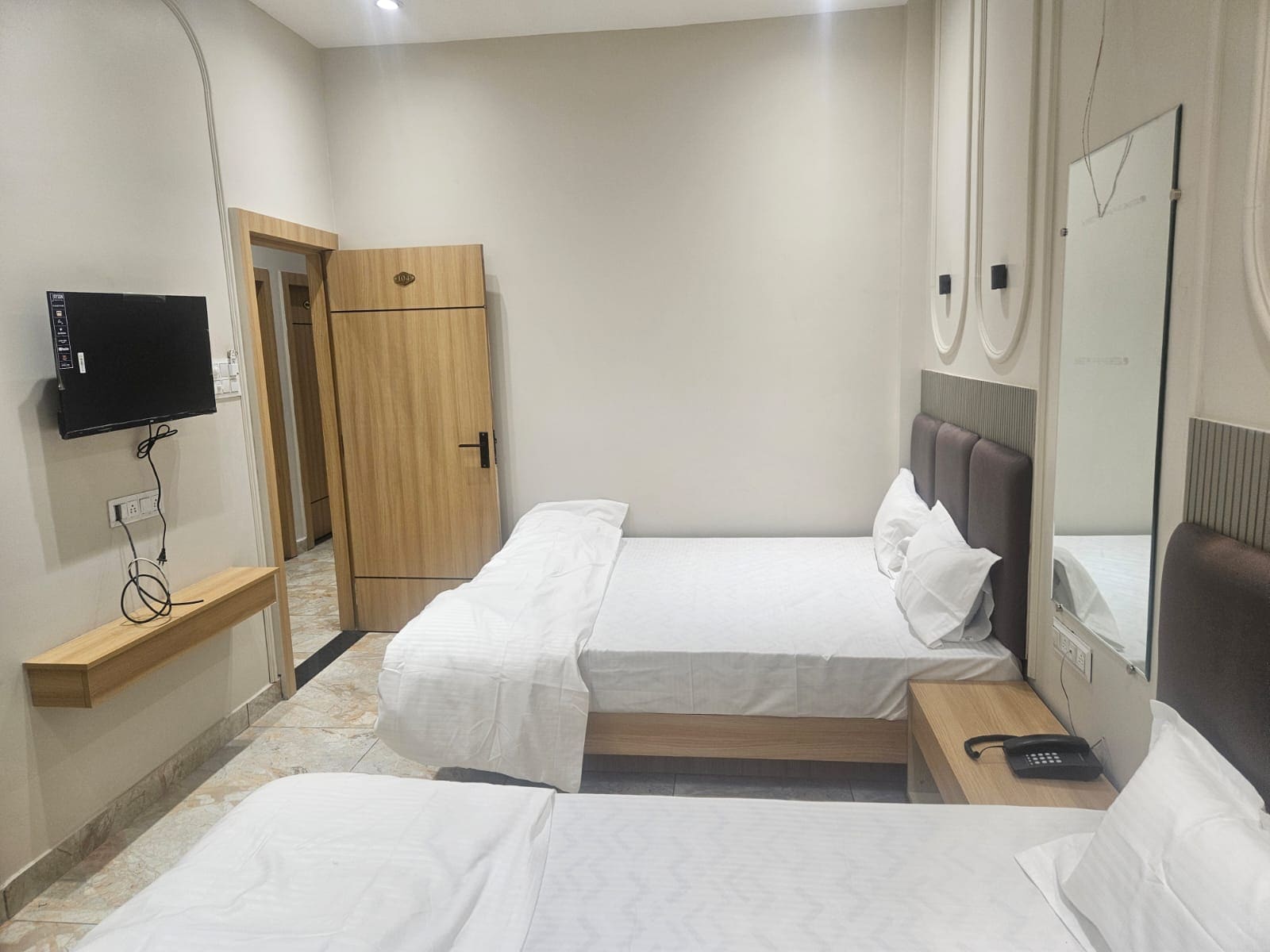 Hotel Shree Ji Heritage - Tap to explore photos