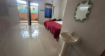 Hotel Patricia Residency Room Type - Deluxe Room