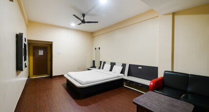 THE PRESTIGE TRIDEV Room Type - DELUXE AC