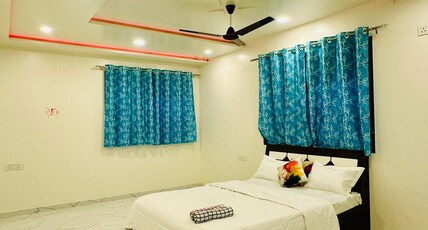 The Mountain Haven - 4 BHK Villa | Private Pool & Turf | Mountain View Room Type - Bedroom 3