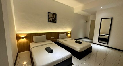 OYO Tawau Hospital Formerly Mangrove Hotel Room Type - Deluxe Twin