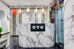 Hotel O Palm Residency