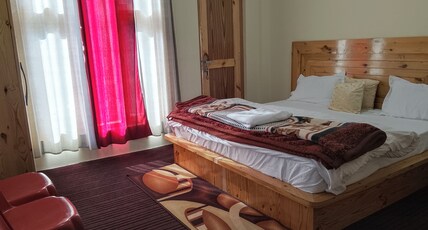 NYINGJE HOME STAY Room Type - Bedroom 3