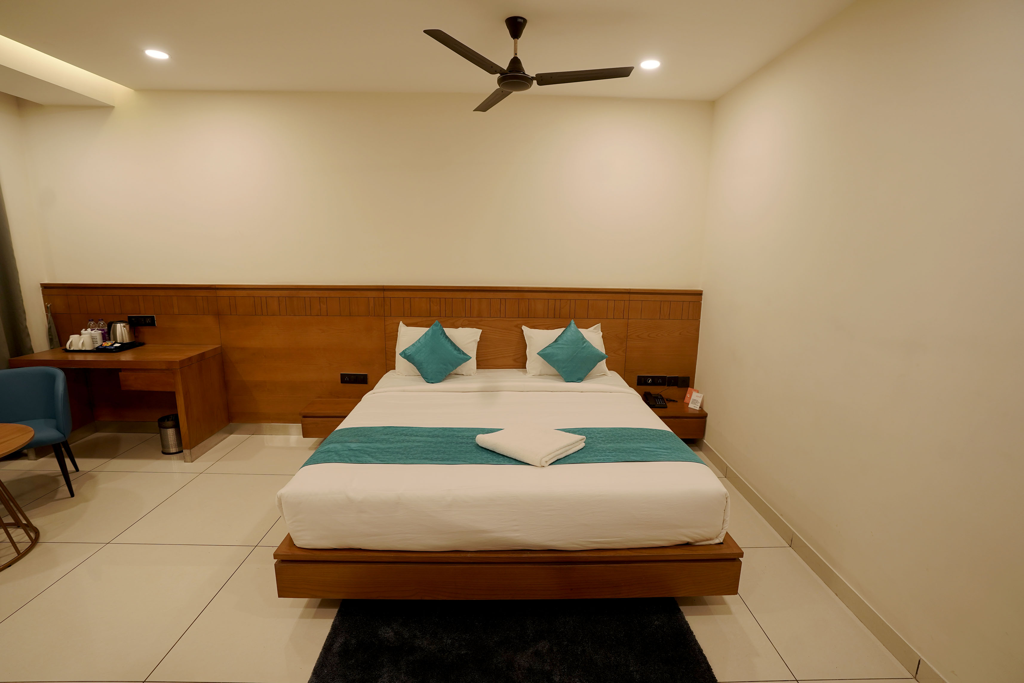 Stayon Hotels - Tap to explore photos