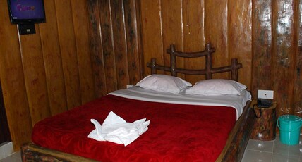 Green Villa Room Type - COTTAGE DELUXE ROOM