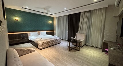 Hotel Suncity Ichhapore Room Type - Suite room Hotel Suncity Ichhapore Room Type - Suite room