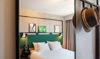 IBIS STRASBOURG CENTRE HALLES Room Type - STANDARD ROOM WITH TWO SINGLE BEDS
