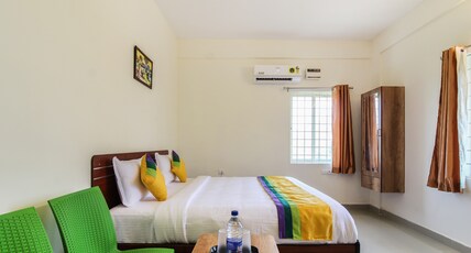 Itsy Hotels Riyas Grand Room Type - Deluxe Family Room