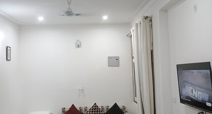 CHOUDHARY WHITE HOUSE Room Type - TWO BEDROOMS & TWO BATHROOMS NON-BALCONY