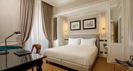 Hotel Canada, BW Premier Collection Room Type - 1 King 1 Queen, Non-Smoking, Family Room, 2 Connecting Rooms Hotel Canada, BW Premier Collection Room Type - 1 King 1 Queen, Non-Smoking, Family Room, 2 Connecting Rooms