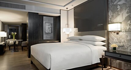 JW Marriott Hotel Bangkok Room Type - Executive lounge access, 2 Bedroom Connecting Suite, Bedroom 1: 1 King, Bedroom 2: 2 Twin JW Marriott Hotel Bangkok Room Type - Executive lounge access, 2 Bedroom Connecting Suite, Bedroom 1: 1 King, Bedroom 2: 2 Twin
