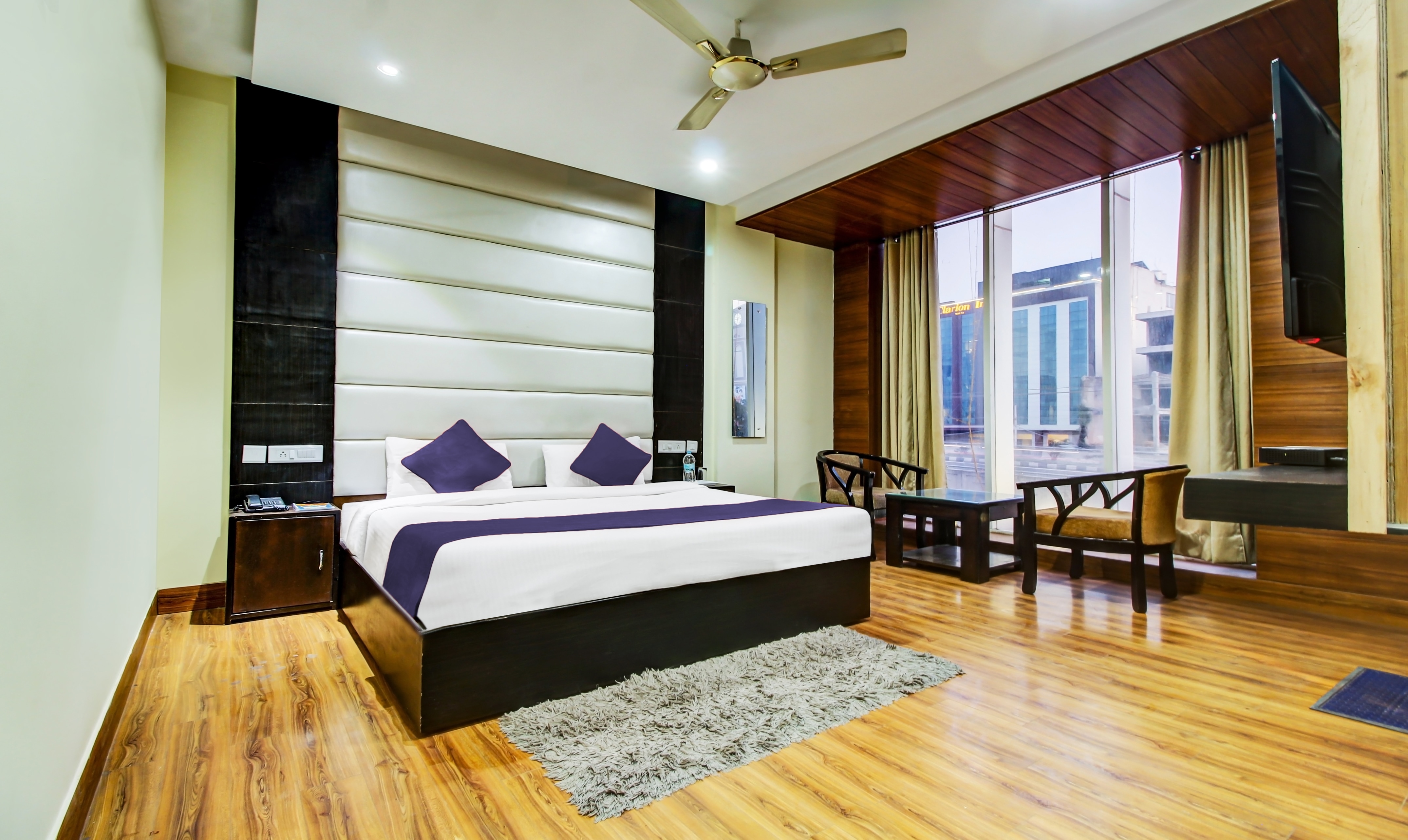 Main gallery