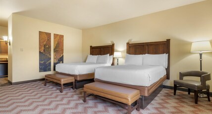 Best Western Plus Cimarron Hotel & Suites Room Type - 2 Queen Beds, Non-Smoking, Pillowtop Bed, 32-Inch Lcd Television, Microwave And Refrigerator, Full B