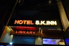 S K INN