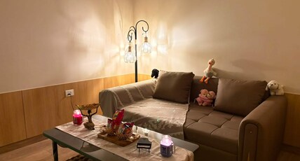 Spacious 1 BHK with Balcony Near Artemis Room Type - Spacious 1 BHK with Balcony Near Artemis