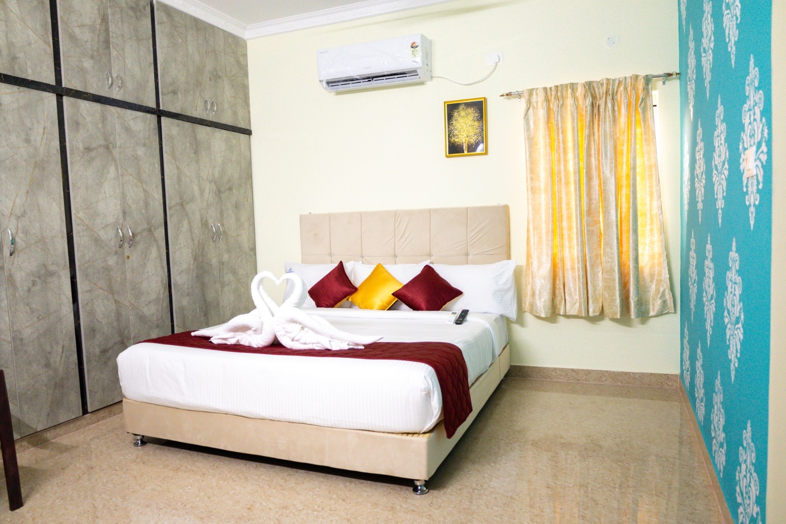 Ekante Srivari Stay inn - Tap to explore photos