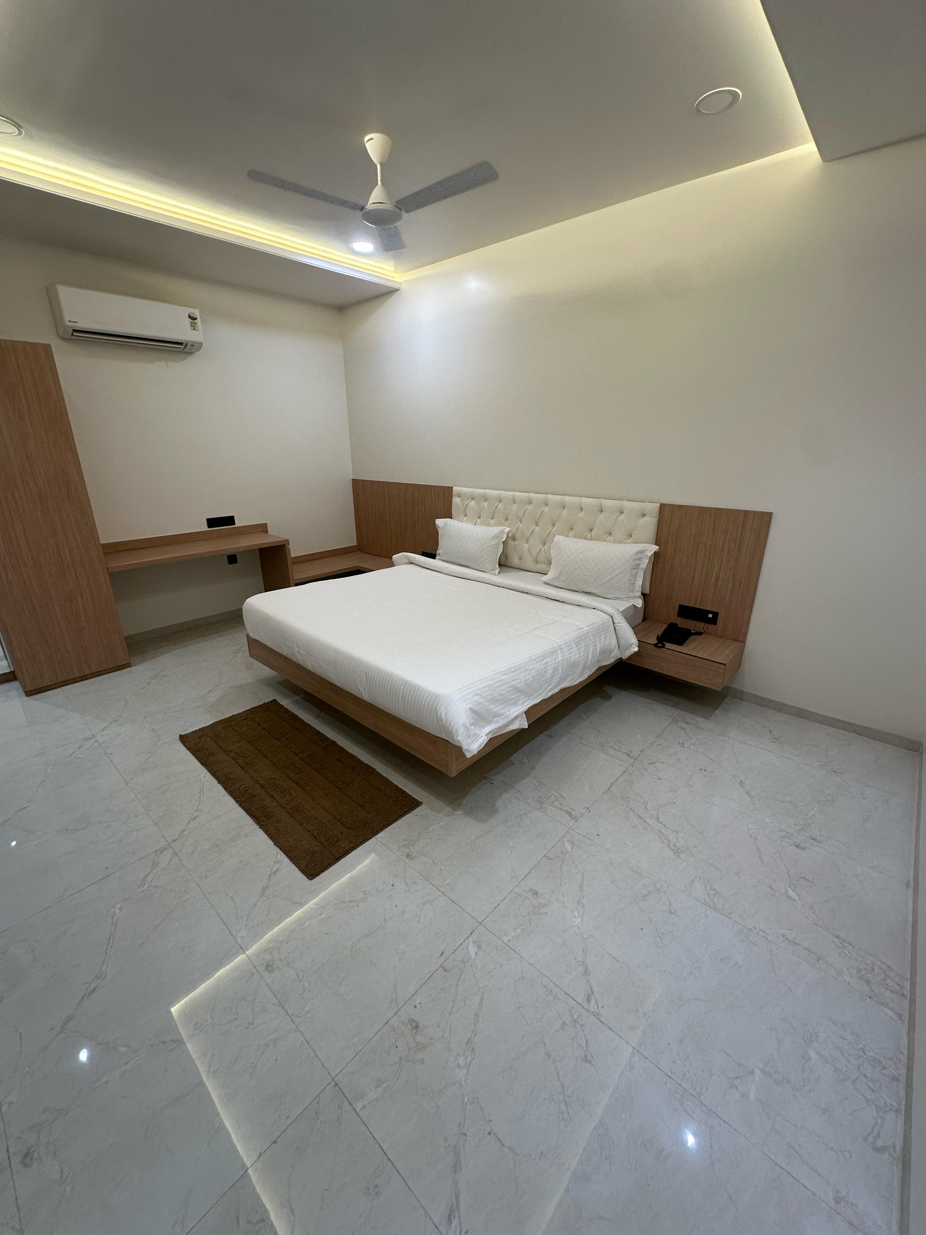 HOTEL V9 - Tap to explore photos