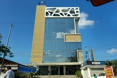 HOTEL SKYLINE