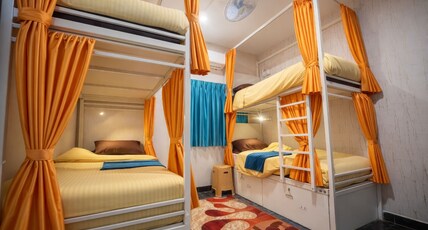 Rayzen Stays Chennai Room Type - DORM BUNK BED