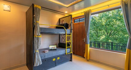 The Hosteller Bam Bir Room Type - Bed in 4 Bed Mixed Dormitory with Balcony and Hill View