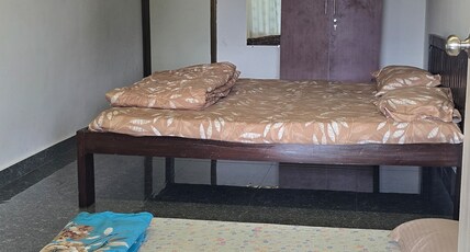 Raj Farm And Resort Room Type - Backwater view King Size Bed
