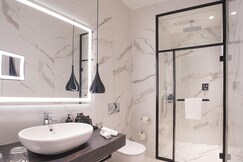 Radisson Collection Hotel, Basilica Budapest