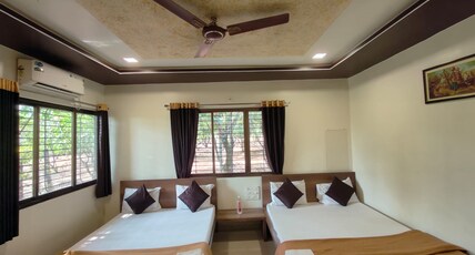 Prakriti Agro Farm Room Type - AC 4 SHARING FAMILY ROOM
