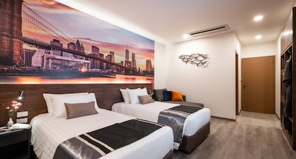 Hotel Manhattan Sukhumvit 15 Bangkok Room Type - Deluxe Room Hotel Manhattan Sukhumvit 15 Bangkok Room Type - Deluxe Room