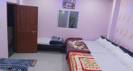 Ashish Aram Ghar Room Type - Deluxe Family Executive AC Hall with Attached Bathroom