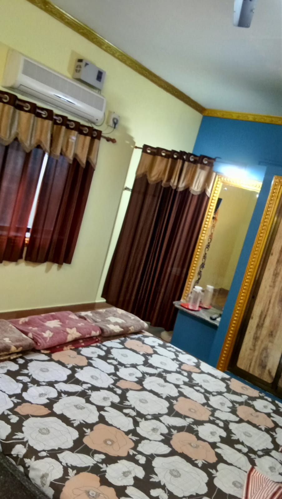 Sindhu Vihar Resort | Rooms and Caretakers - Tap to explore photos