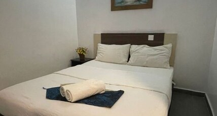 Hotel O Village Room Type - Standard Double