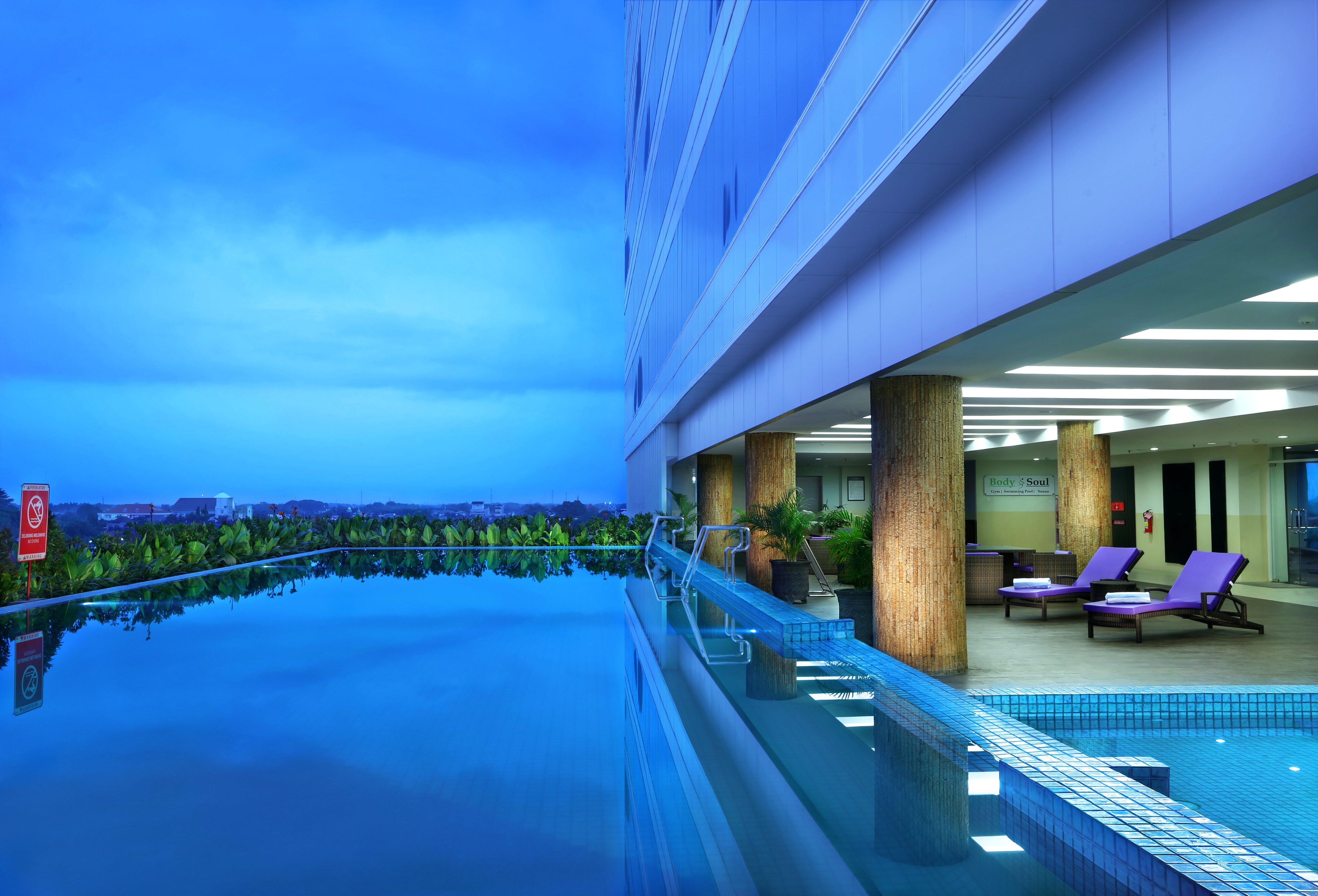 Aston Madiun Hotel & Conference Center - Tap to explore photos