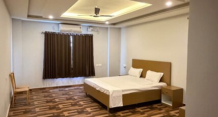 Lagoon Resort Room Type - Bedroom 1