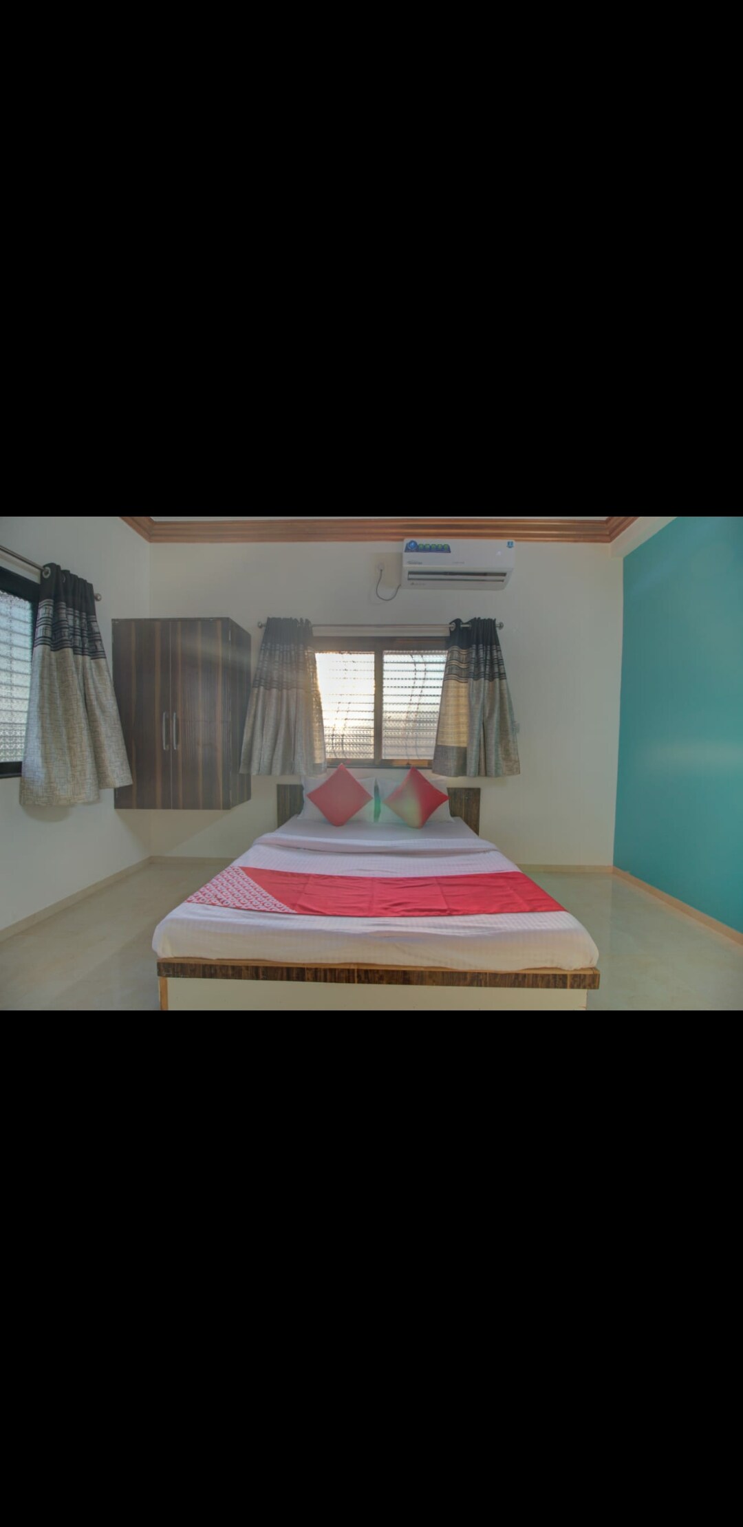 SWAGAT BHOJNALAY AND LODGING - Tap to explore photos