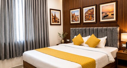 hotel banaras vandanam Room Type - Deluxe Room