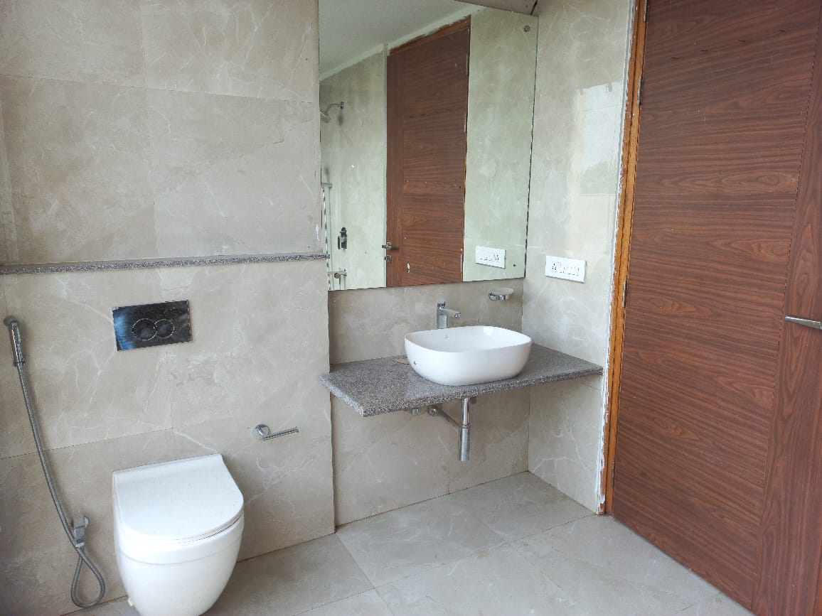 Staynest - Tap to explore photos