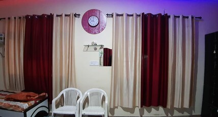 blue eye backpackers Room Type - Family Suite Ac out side Terrace