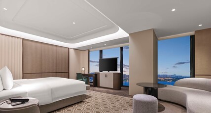 Hilton Changshu Room Type - KING EXECUTIVE DELUXE ROOM