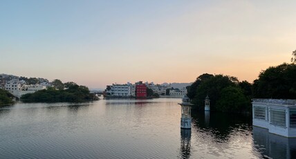 NATURAL LAKE VIEW HOTEL Room Type - Standard Room