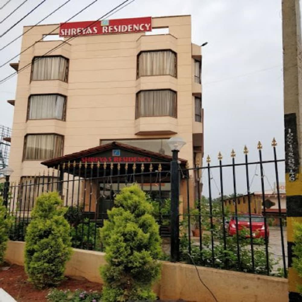 Shreyas Residency - Tap to explore photos