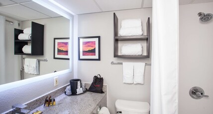 Best Western Plus Sun Canyon Room Type - 2 Queen Beds, Non-Smoking, Pillow Top Mattress, Microwave, Refrigerator, Full Breakfast Best Western Plus Sun Canyon Room Type - 2 Queen Beds, Non-Smoking, Pillow Top Mattress, Microwave, Refrigerator, Full Breakfast