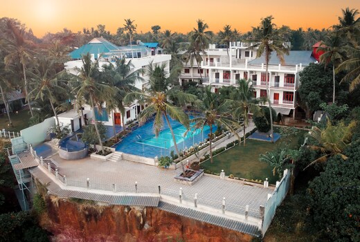 Skylar Seaview Beach Resort & Spa
