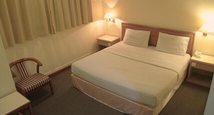 Hotel O Hotel Ramai Room Type - Standard King