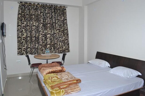 Hotel Mount View - Tap to explore photos