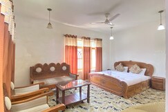 Address of Hotel Heidi