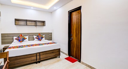 FabHotel Expo Centre Inn- Nr. Sharda University Room Type - Deluxe Room