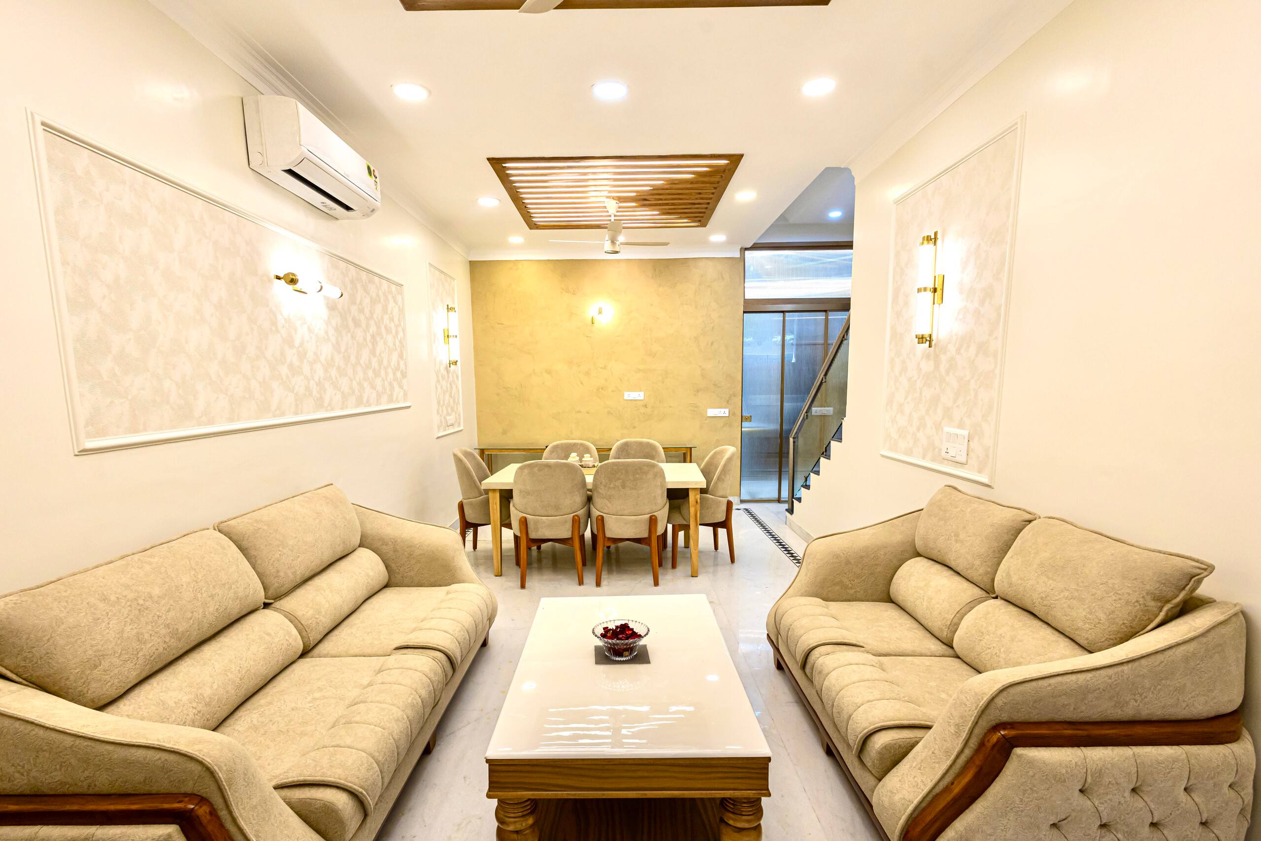 Enroot Stays | Private Room in a 3BDR House - Tap to explore photos