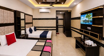 Luxury Palace Vrindavan Room Type - Family Room